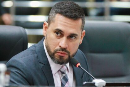 Paulo Tyrone propõe mais transparência na fiscalização eletrônica de trânsito em Manaus