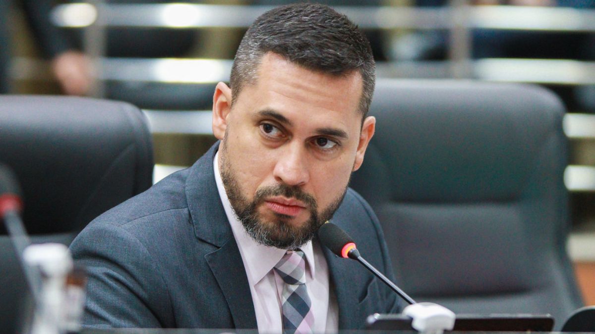 Paulo Tyrone propõe mais transparência na fiscalização eletrônica de trânsito em Manaus