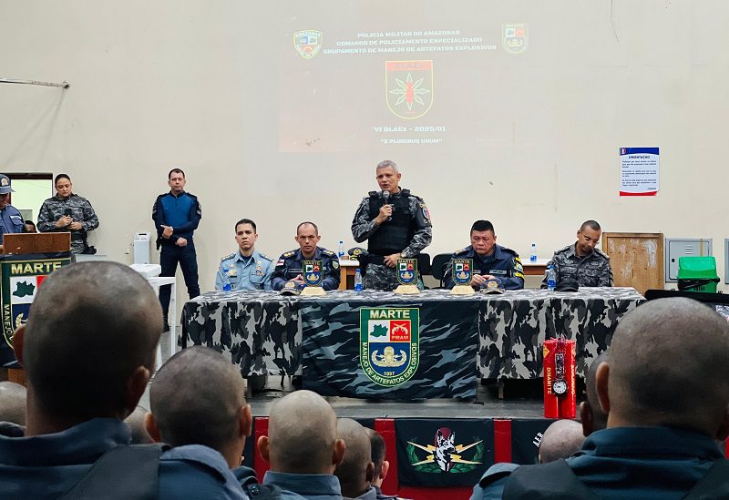 PMAM capacita policiais em técnicas de busca e localização de artefatos explosivos