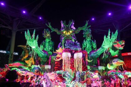 Festival Parintins 2025: Boi Garantido abre a primeira noite resgatando as raízes culturais da Amazônia no Bumbódromo