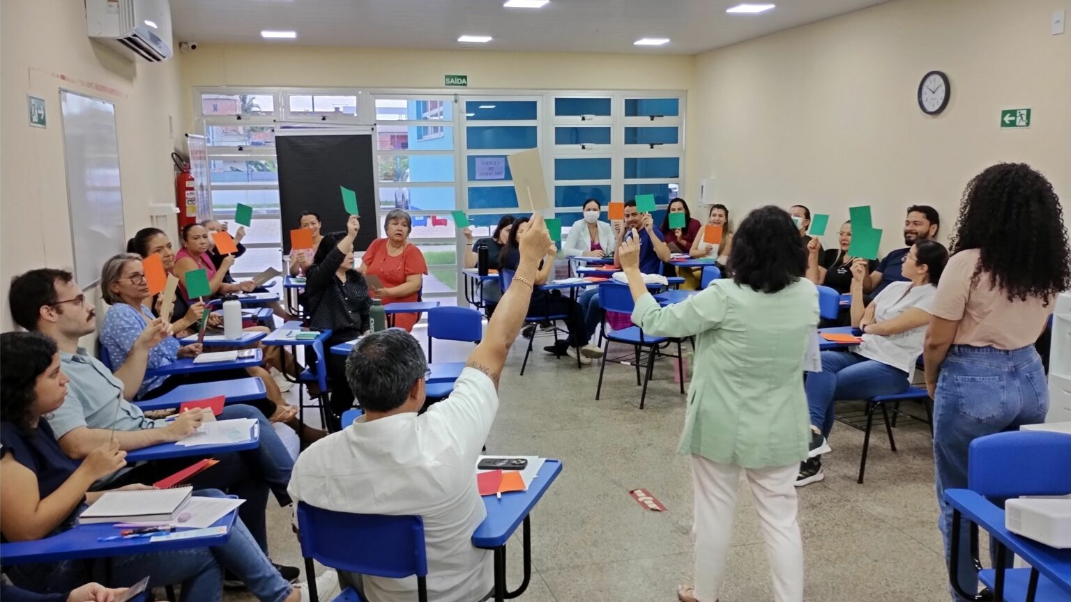 Profissionais de saúde da prefeitura participam de curso de atualização em pré-natal
