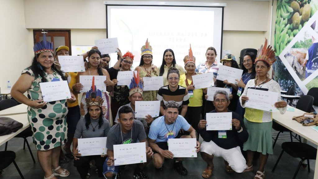 Sepror realiza Encontro de Associativismo Rural de Comunidades Tradicionais de Coari e Codajás