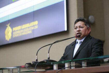 Sinésio Campos convoca Audiência Pública para discutir problemas do setor aéreo no Amazonas