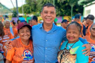 Carlos Pai Amado comemora aprovação de projeto que endurece penas para abandono de idosos em Manaus