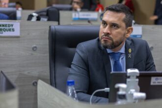 Manaus pode instituir Dia Municipal da Advocacia Consumerista por iniciativa do vereador Paulo Tyrone