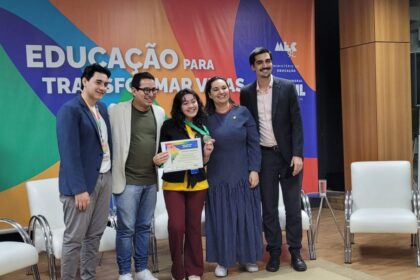 Estudante da rede estadual é selecionada para etapa internacional do Parlamento Juvenil do Mercosul