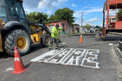Prefeitura de Manaus intensifica sinalização viária no bairro Tancredo Neves e amplia revitalização urbana pela cidade