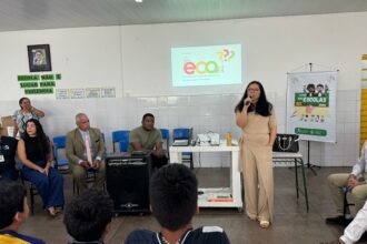 Alunos participam de palestra do projeto ‘Esmam nas escolas’
