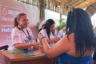 Festival de Parintins 2025: Sect inicia atendimento no Turistódromo com orientação sobre regularização fundiária