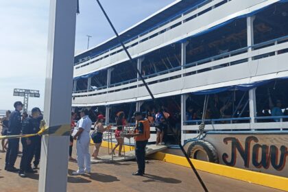 Prefeitura de Manaus participa da operação ‘Chapa Quente’ de fiscalização no rio Negro para o Festival Folclórico de Parintins