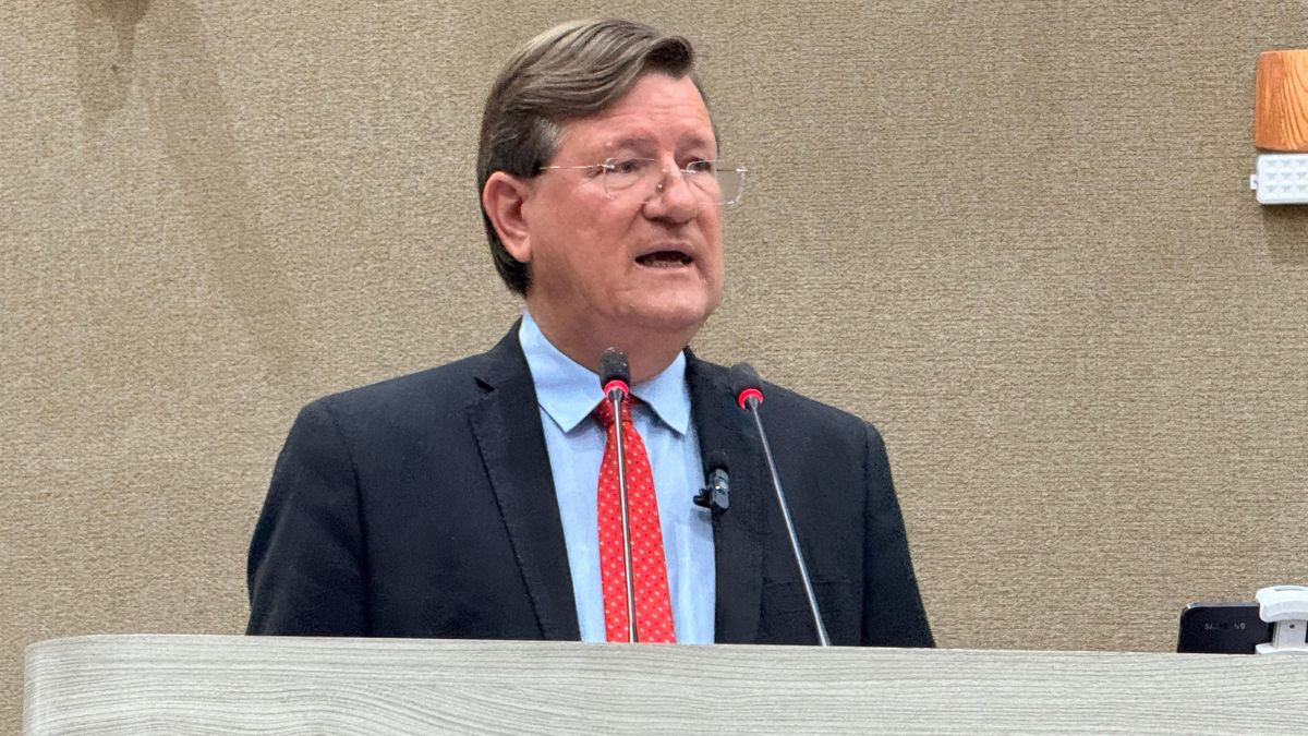 Zé Ricardo defende participação popular na elaboração do orçamento de Manaus