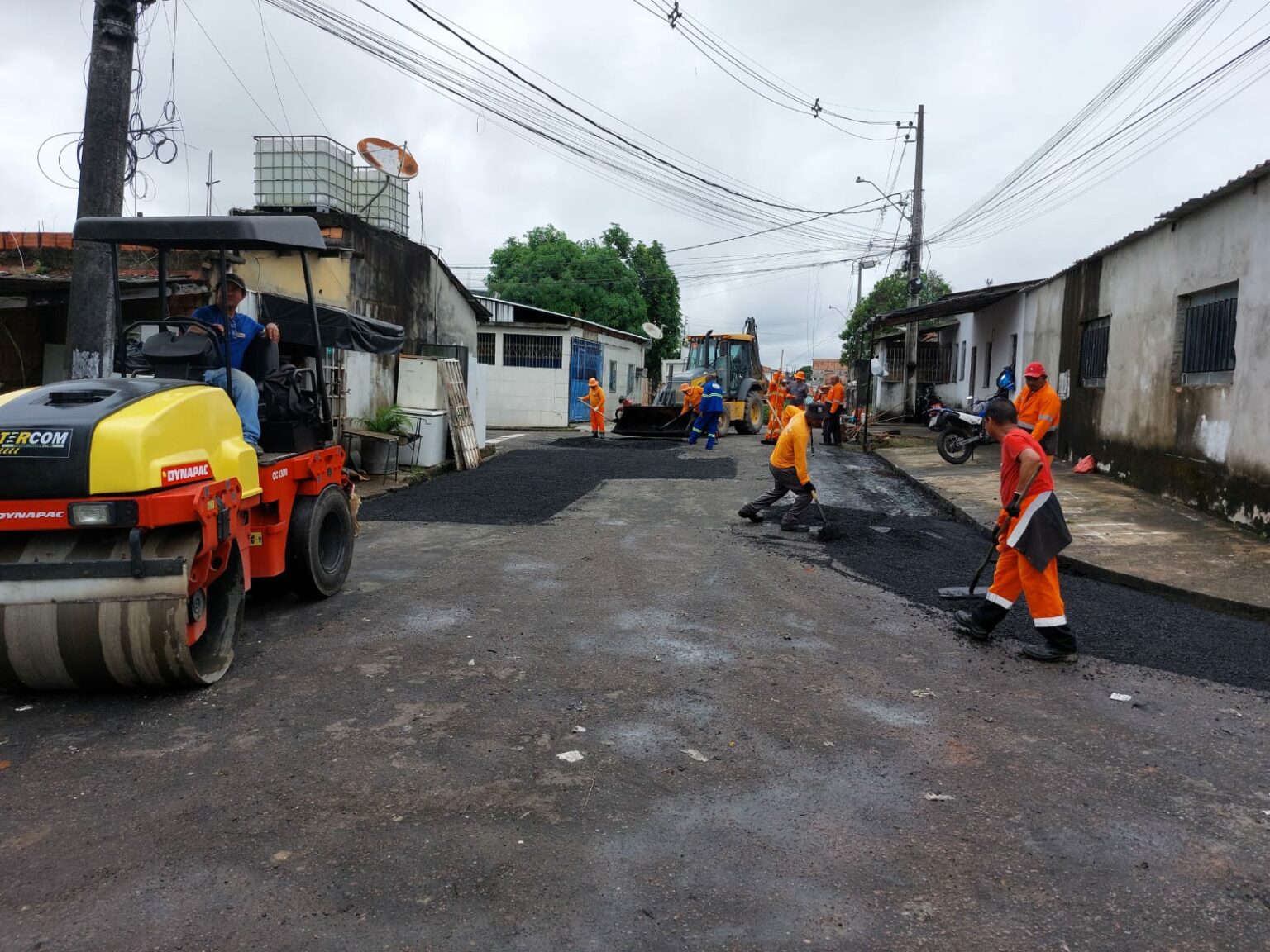 Prefeitura de Manaus avança com ações de infraestrutura do ‘Mutirão no Bairro’ no Tancredo Neves