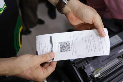Festival de Parintins 2025: Procon-AM alerta consumidores na compra de passagens aéreas e fluviais para o município