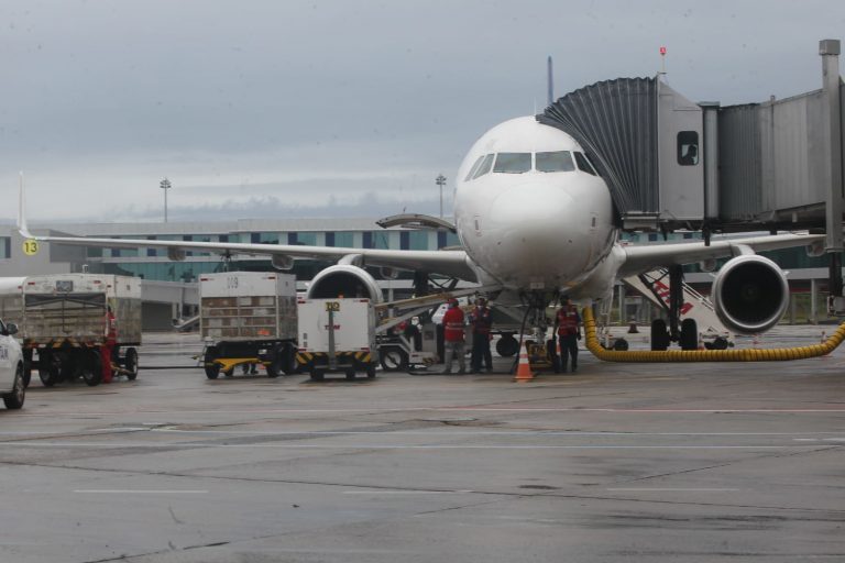 Comissão debate suspeita de combinação de preços entre empresas aéreas
