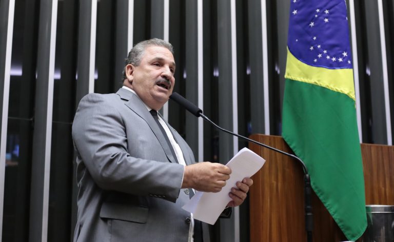 Comissão aprova oferta obrigatória de diagnóstico e tratamento para trombofilia no SUS