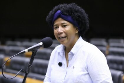 Comissão aprova transferência de universitário para tratamento de câncer