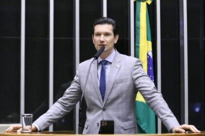 Comissão aprova projeto que permite ao comerciante expor preço de custo ao lado do preço de venda