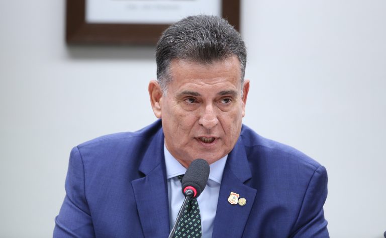 Comissão aprova obrigatoriedade de licitação para obras de cisternas