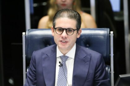 Motta afirma que o Plenário vai decidir sobre a perda de mandato da deputada Carla Zambelli