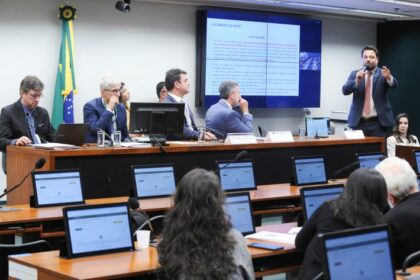 Mudança no Imposto de Renda pode provocar perda bilionária para municípios, alerta entidade