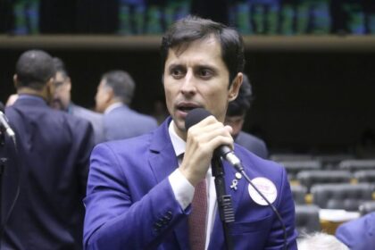 Comissão aprova direito a jornada reduzida de trabalho para pessoas com deficiência