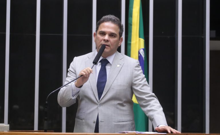 Câmara aprova MP que amplia destinação de recursos do Fundo Social do pré-sal