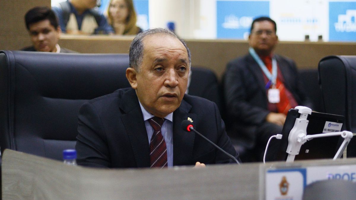 Professor Samuel quer ampliar direitos culturais para pessoas com autismo em Manaus