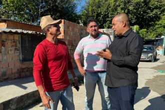 Sérgio Baré visita comunidades e acompanha demandas de infraestrutura