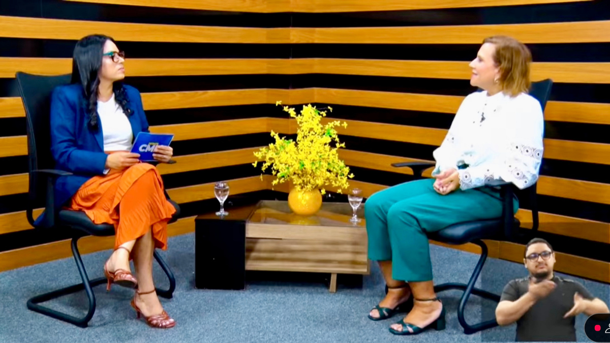 Yomara Lins participa do programa Debate CMM e destaca atuação em defesa da família, das mulheres, crianças e idosos