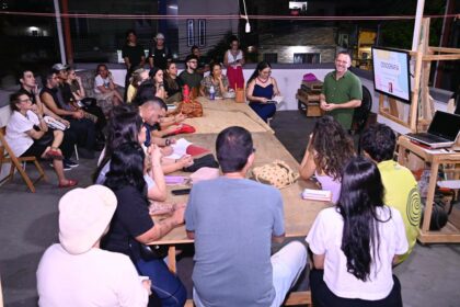Prefeitura inicia curso de cenografia em Manaus com participação de artistas locais