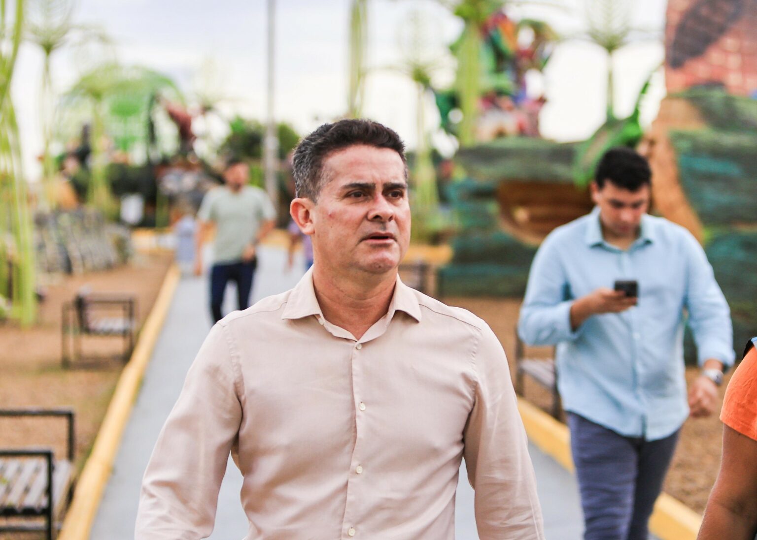 Prefeito celebra um ano do parque Gigantes da Floresta