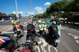 Prefeitura de Manaus reforça cuidados com segurança no trânsito diante de altos índices de acidentes com motos