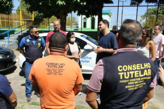 Prefeitura de Manaus realiza a entrega de 10 novos veículos aos Conselhos Tutelares