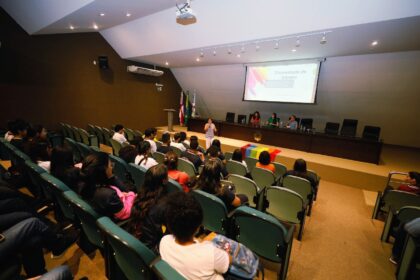 Assembleia Legislativa do Amazonas destaca ações de combate ao bullying e à homofobia
