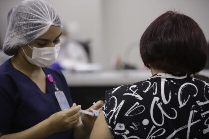 Assembleia Legislativa do Amazonas promove Dia de Vacinação contra Influenza para grupos prioritários na quinta-feira, 31