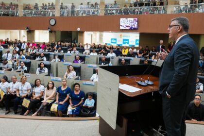 Câmara Municipal de Manaus homenageia os 48 anos da Igreja Universal do Reino de Deus