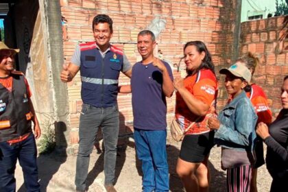 Carlos Pai Amado acompanha vistoria da Semhaf na Comunidade Coliseu