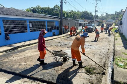 Moradores da Cidade Nova comemoram novo asfalto