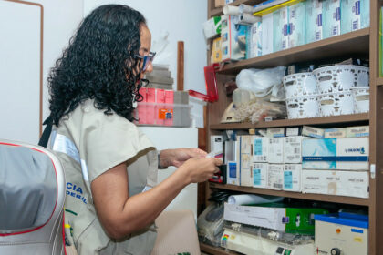 Visa Manaus fiscaliza clínicas de estética em operação conjunta