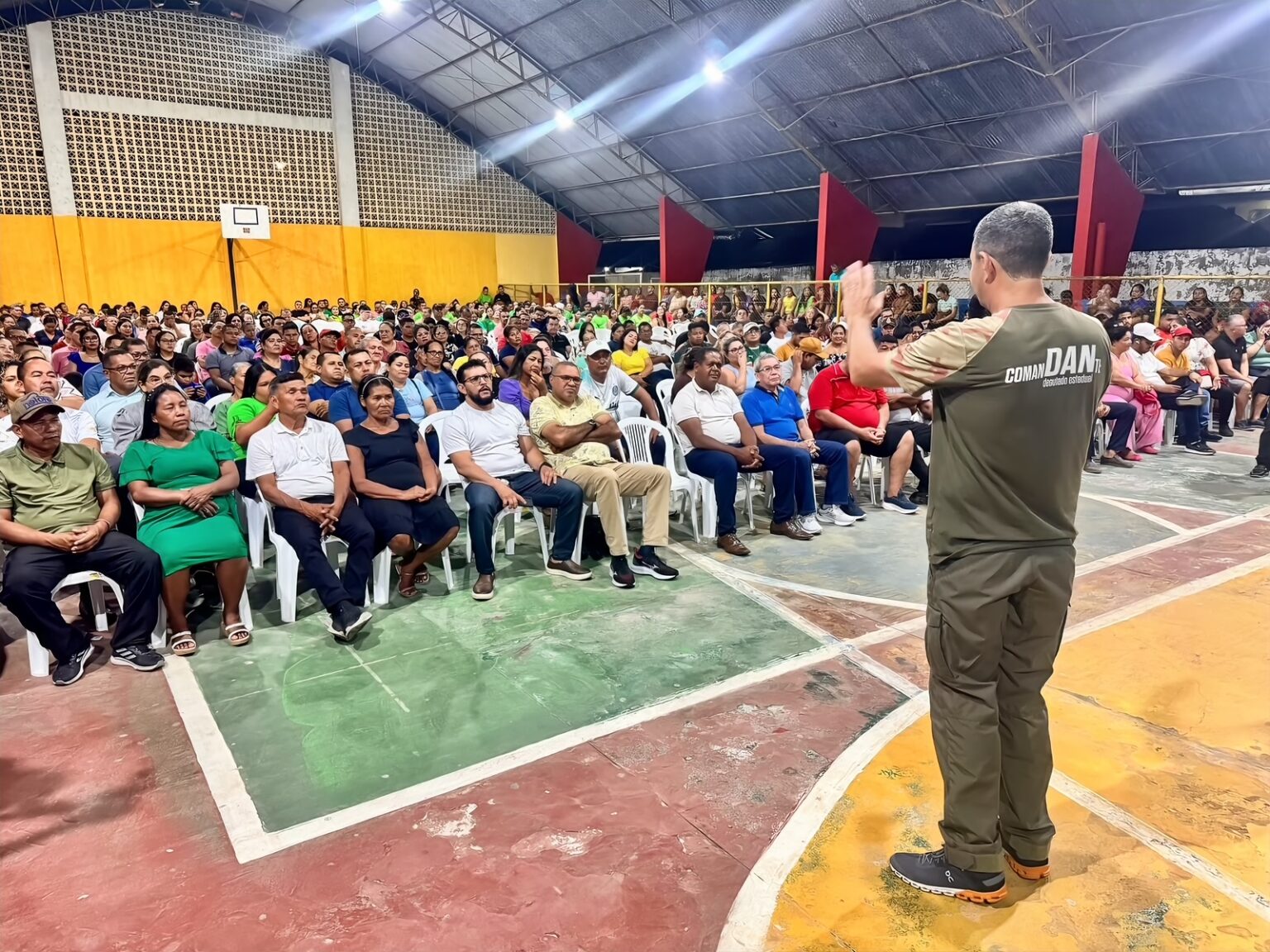 Comandante Dan inicia viagem inédita pelo rio Solimões