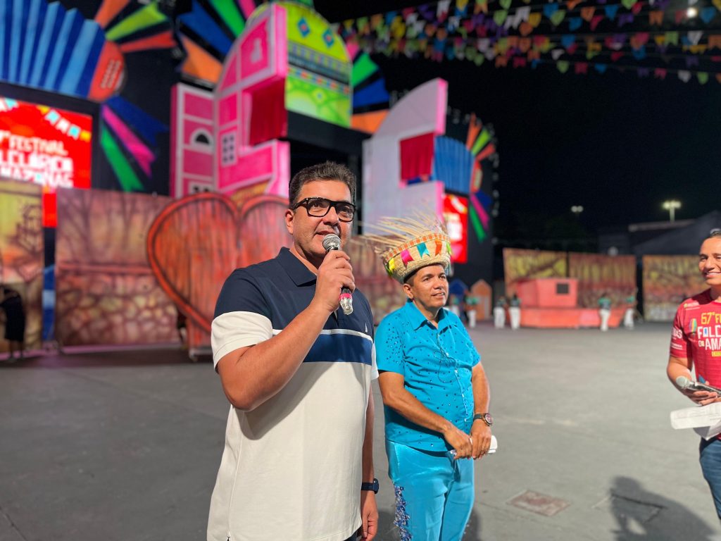 Deputado Abdala Fraxe, presidente da Comissão de Cultura da Aleam, convida a população para prestigiar as apresentações da categoria Ouro do 67º Festival Folclórico do Amazonas Deputado Abdala Fraxe, presidente da Comissão de Cultura da Aleam, convida a população para prestigiar as apresentações da categoria Ouro do 67º Festival Folclórico do Amazonas