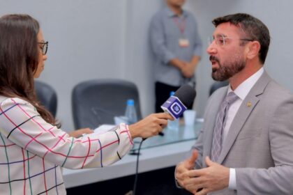 Deputado Carlinhos Bessa divulga balanço do primeiro semestre legislativo de 2025
