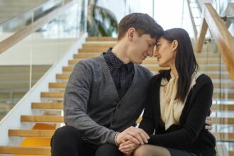 Degraus que Levam ao Amor: Quando um Encontro se Torna Início