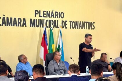 Em Tonantins, Comandante Dan se depara com a população refém da pirataria dos rios