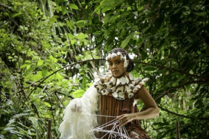Espetáculo ‘Filha do Encontro das Águas’ estreia no Buia Teatro com sessões gratuitas