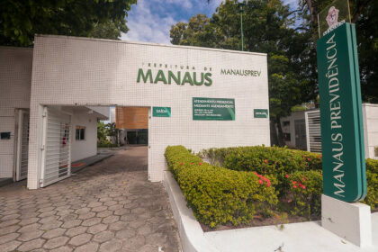 Prefeitura de Manaus realiza vacinação e feira na Manausprev