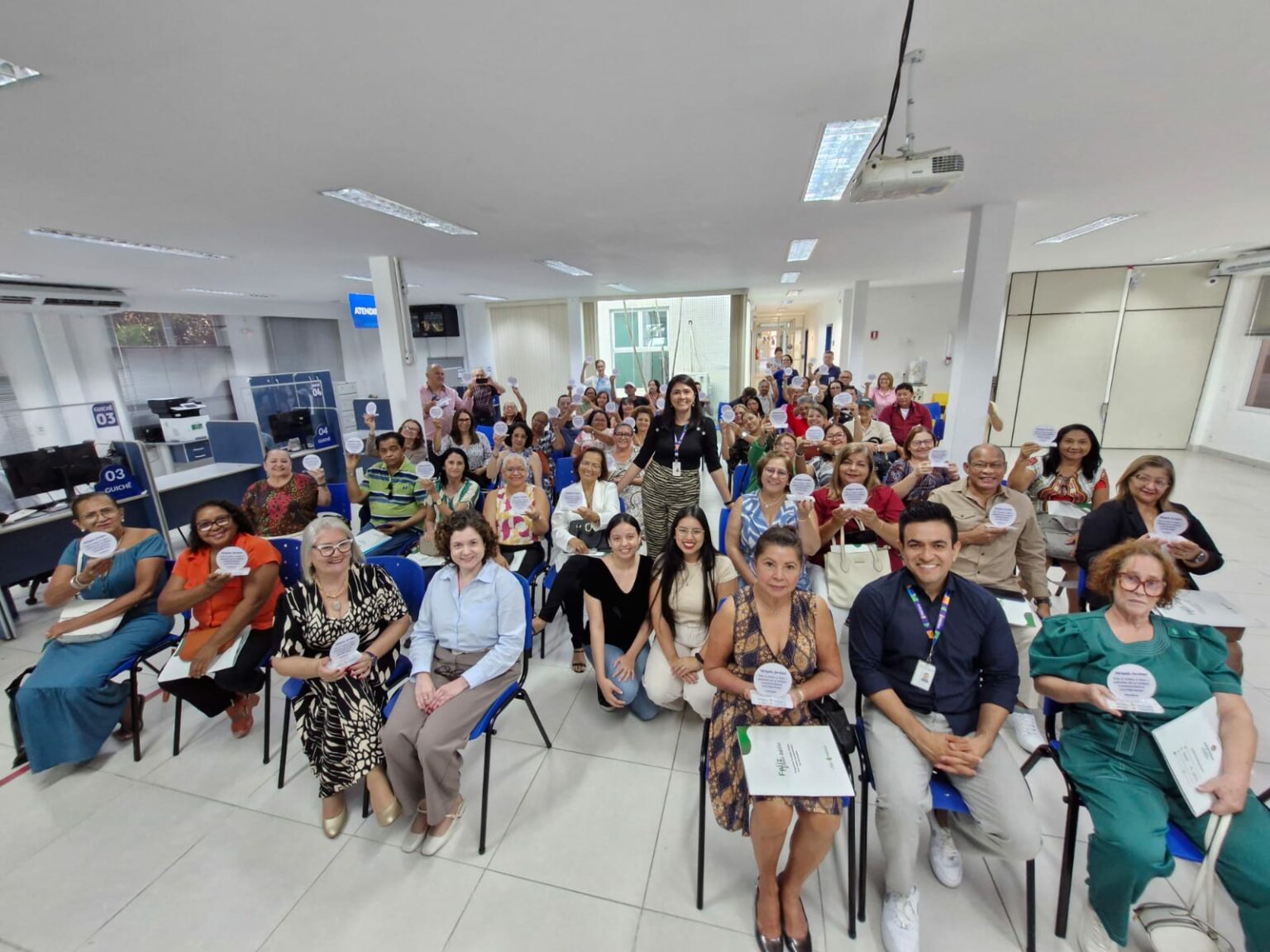 Prefeitura de Manaus homenageia recém-aposentados