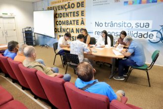 Prefeitura inicia fase de assinatura de contratos do sistema de transporte complementar