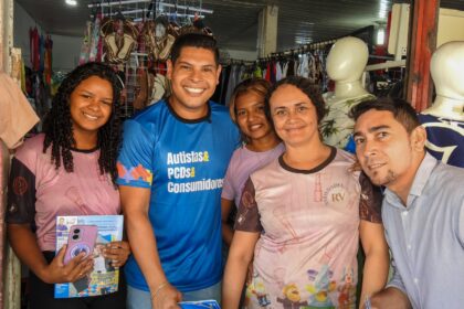 Mário César Filho realiza caminhada de prestação de contas no União da Vitória e reforça compromisso com a população da zona Oeste