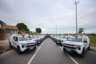 Governador Wilson Lima entrega mais de 360 novas viaturas para reforço da segurança na capital